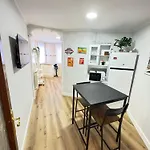 Manurodri Apartment *